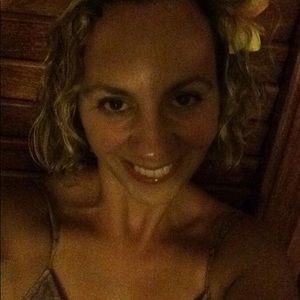 Meet your Posher, Kelli